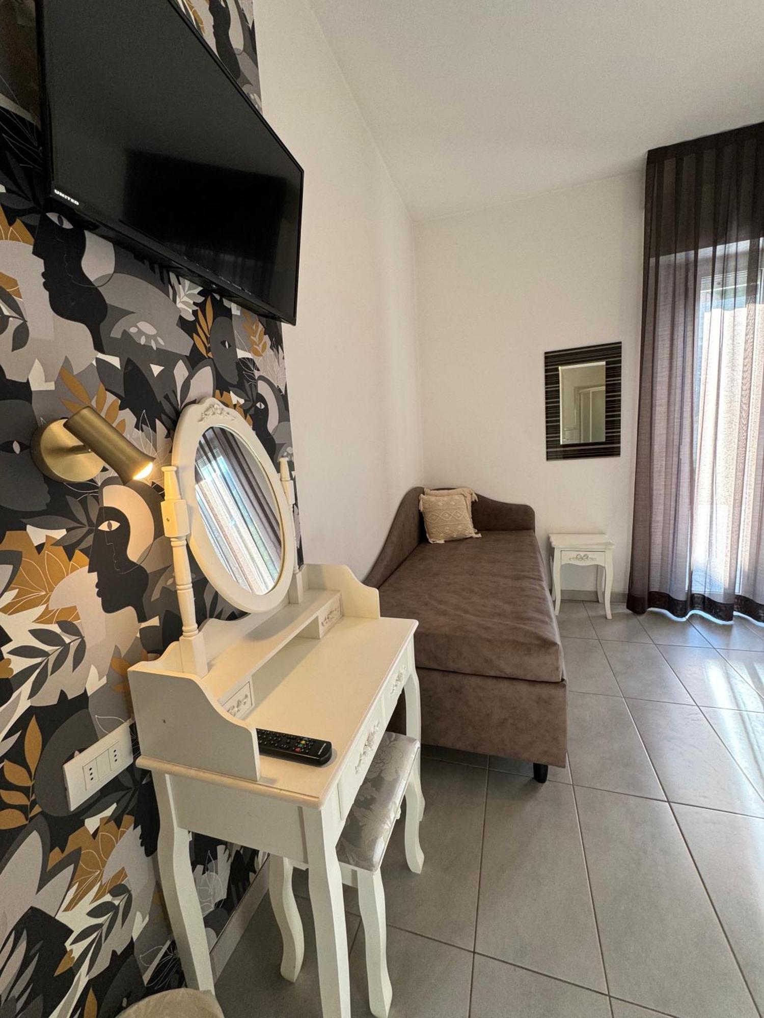 Villa Liliana Cervia Exterior photo