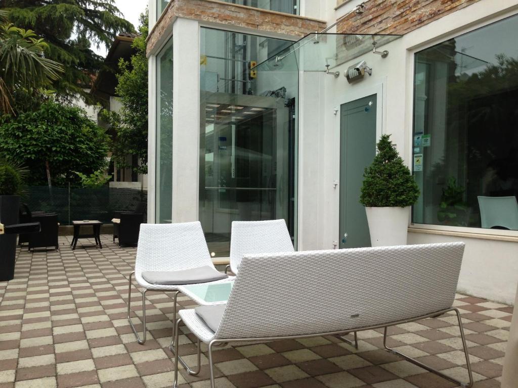 Villa Liliana Cervia Exterior photo